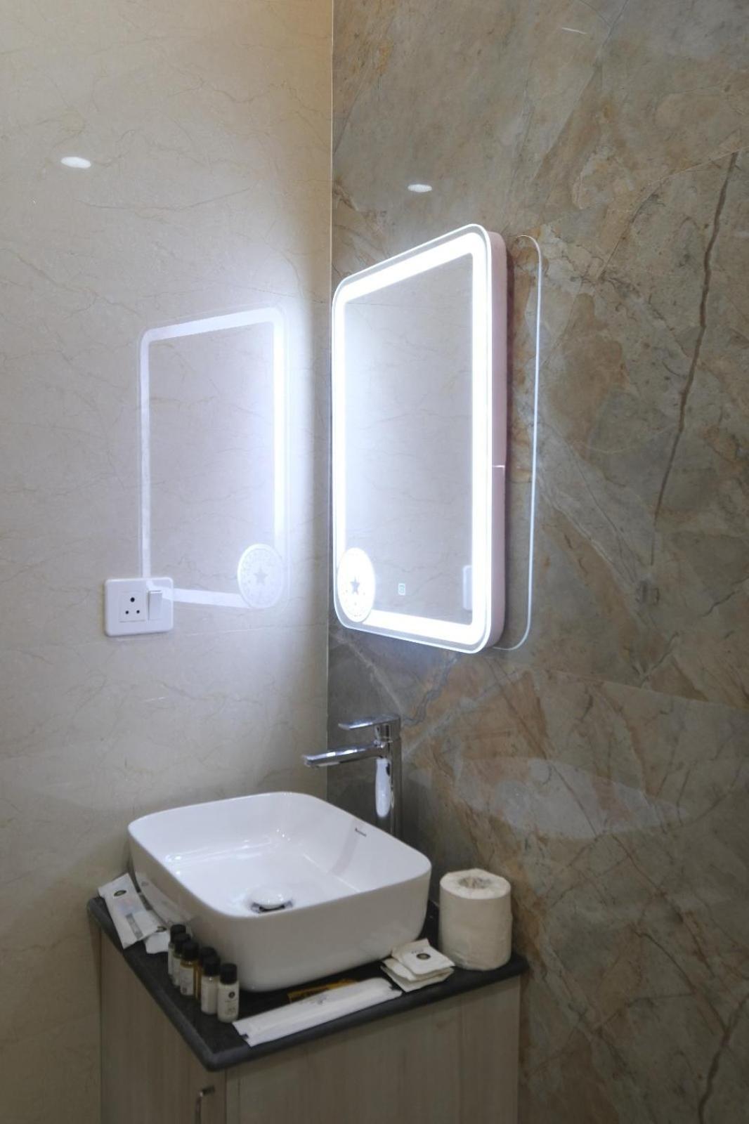 Hotel Sudarshan Ayodhya Exteriér fotografie